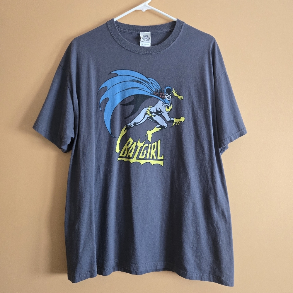 DC Comics Batgirl Graphic T-Shirt PTP=21"